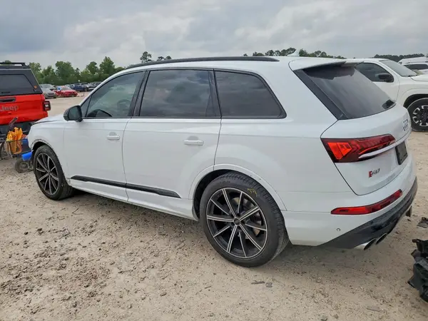 WA1AWBF71MD000908 2021 AUDI SQ7 - Image 2