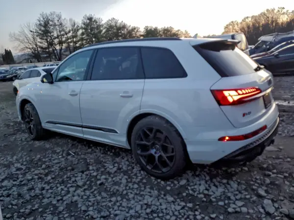 WA1AWBF73SD021255 2025 AUDI SQ7 - Image 2