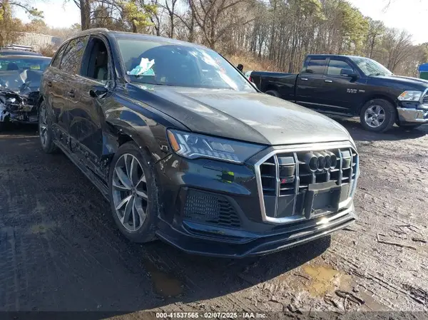 WA1AWBF77ND004382 2022 AUDI SQ7 - Image 1