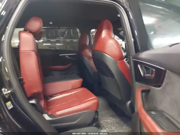 WA1AWBF78MD034215 2021 AUDI SQ7 - Image 8