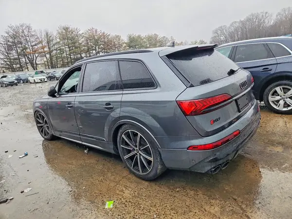 WA1AWBF7XND016512 2022 AUDI SQ7 - Image 2