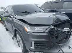 WA1AXAF71MD040137 2021 AUDI Q7