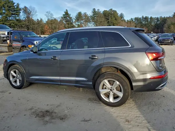 WA1AXAF71MD040932 2021 AUDI Q7 - Image 2