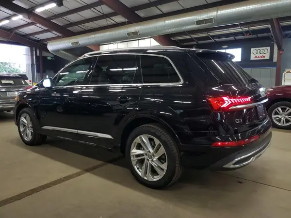 WA1AXAF72LD010689 2020 AUDI Q7 - Image 2