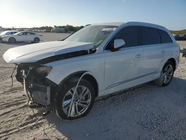 WA1AXAF75MD029867 2021 AUDI Q7 - Image 1
