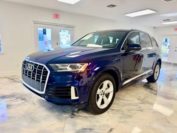 WA1AXAF75MD035121 2021 AUDI Q7 - Image 2