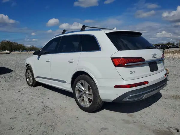 WA1AXAF77MD021947 2021 AUDI Q7 - Image 2