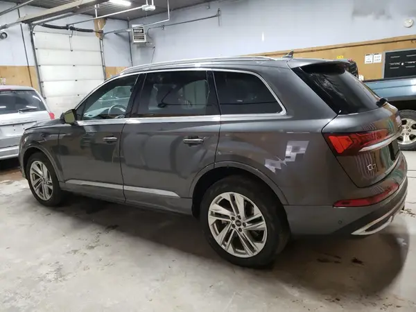 WA1AXAF78MD015624 2021 AUDI Q7 - Image 2