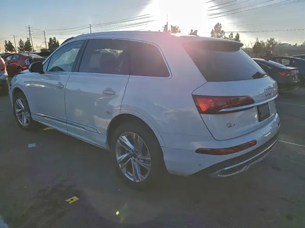 WA1AXBF71PD013028 2023 AUDI Q7 - Image 2