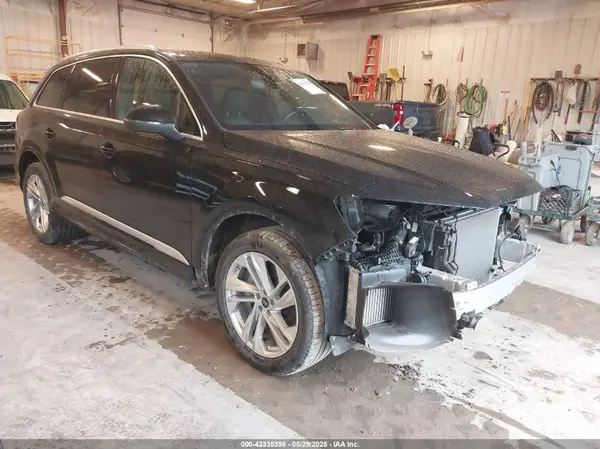 WA1AXBF73PD000720 2023 AUDI Q7 - Image 1