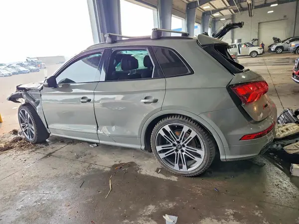 WA1B4AFY0K2001733 2019 AUDI SQ5 - Image 2