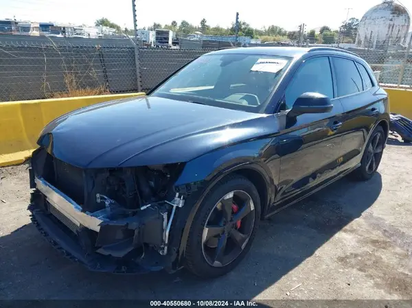 WA1B4AFY0K2002994 2019 AUDI SQ5 - Image 2