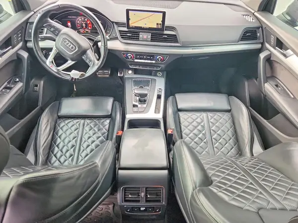 WA1B4AFY0K2040578 2019 AUDI SQ5 - Image 8