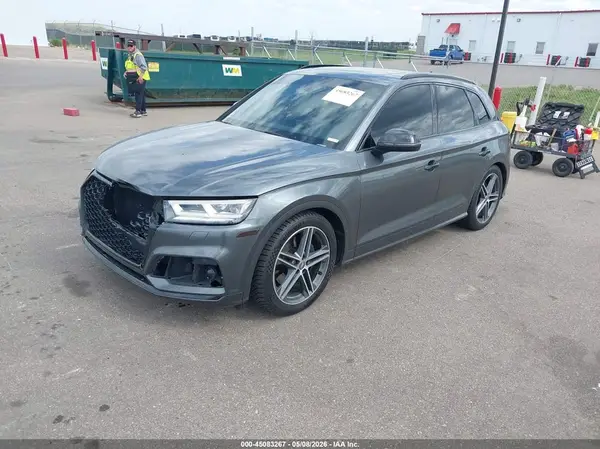 WA1B4AFY0K2099730 2019 AUDI SQ5 - Image 2