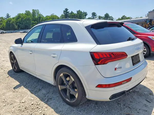 WA1B4AFY0K2100066 2019 AUDI SQ5 - Image 2