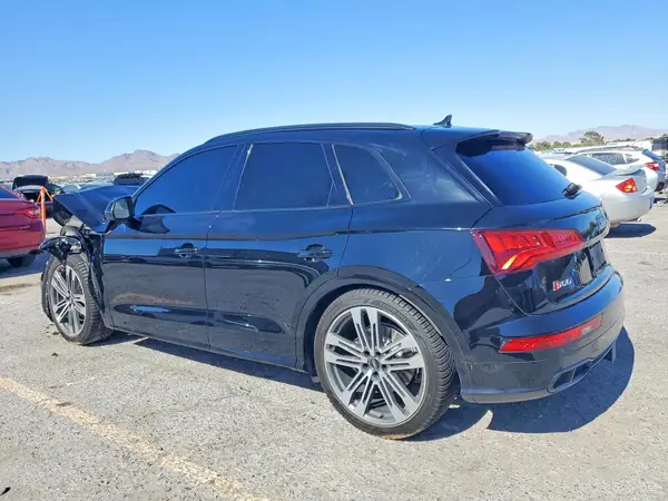 WA1B4AFY0K2117630 2019 AUDI SQ5 - Image 2
