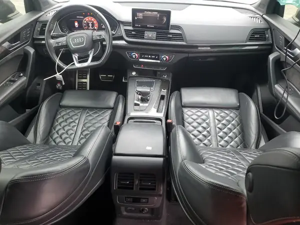WA1B4AFY0L2022213 2020 AUDI SQ5 - Image 8