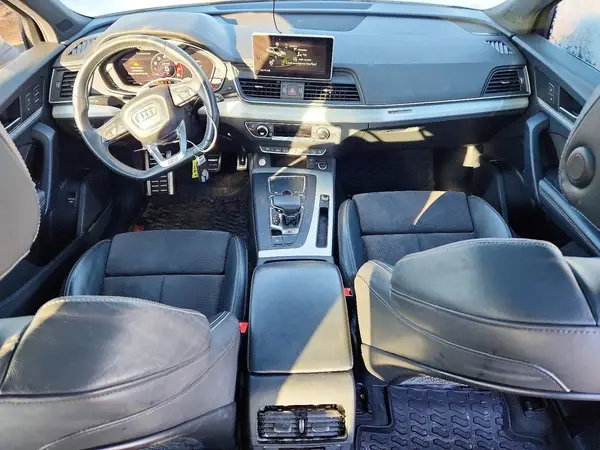 WA1B4AFY0L2026875 2020 AUDI SQ5 - Image 8