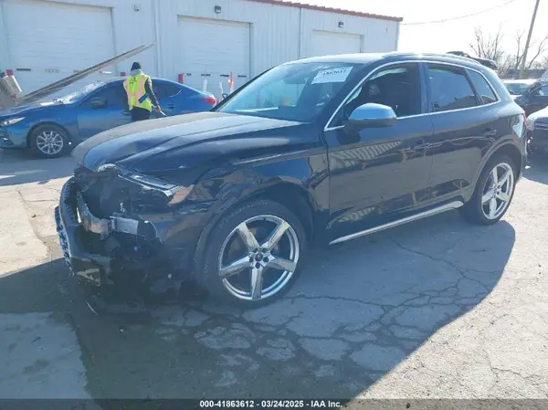 WA1B4AFY0M2042365 2021 AUDI SQ5 - Image 2