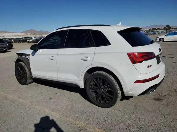 WA1B4AFY0M2044391 2021 AUDI SQ5 - Image 2