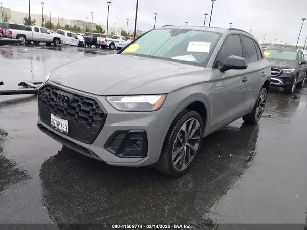 WA1B4AFY0N2042917 2022 AUDI SQ5 - Image 2
