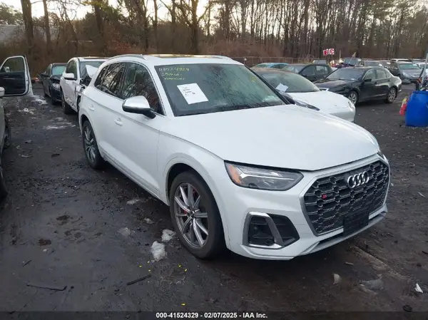 WA1B4AFY0P2020628 2023 AUDI SQ5 - Image 1