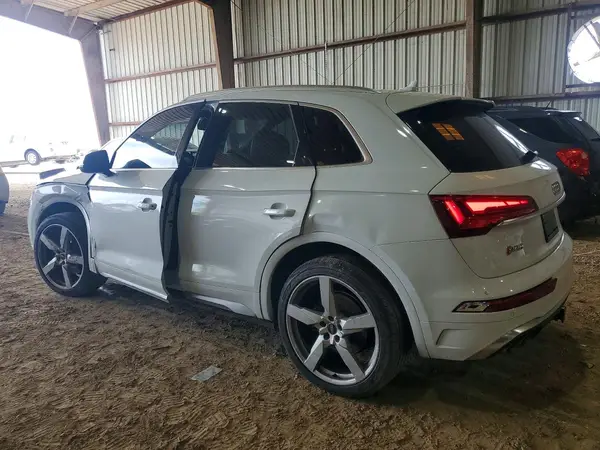 WA1B4AFY0P2073300 2023 AUDI SQ5 - Image 2