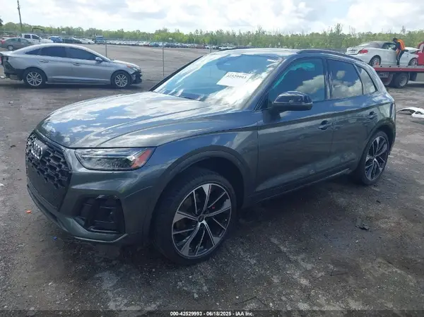 WA1B4AFY0R2011267 2024 AUDI SQ5 - Image 2