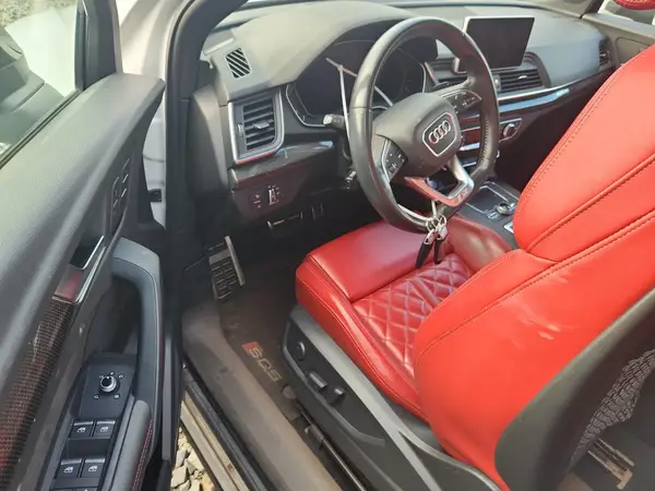 WA1B4AFY1K2005872 2019 AUDI SQ5 - Image 8