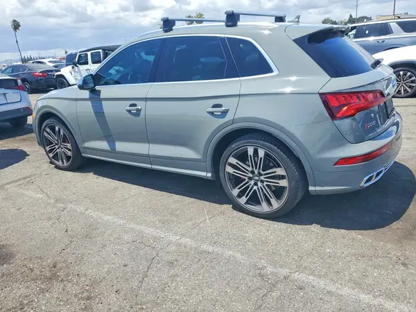 WA1B4AFY1K2024566 2019 AUDI SQ5 - Image 2