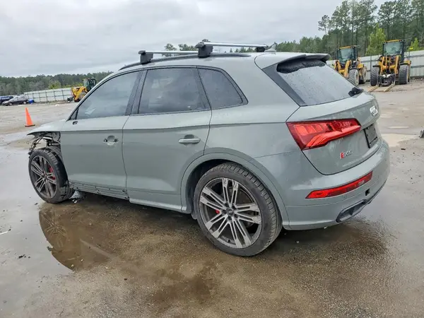 WA1B4AFY1K2024664 2019 AUDI SQ5 - Image 2