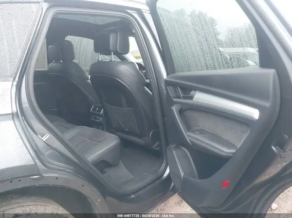 WA1B4AFY1K2025605 2019 AUDI SQ5 - Image 8