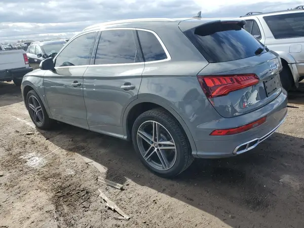 WA1B4AFY1K2028407 2019 AUDI SQ5 - Image 2