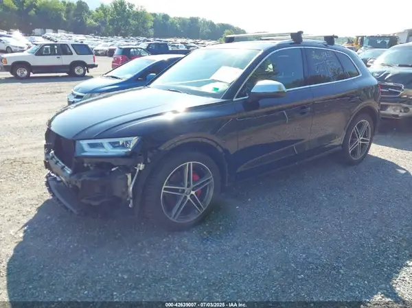 WA1B4AFY1K2076165 2019 AUDI SQ5 - Image 2