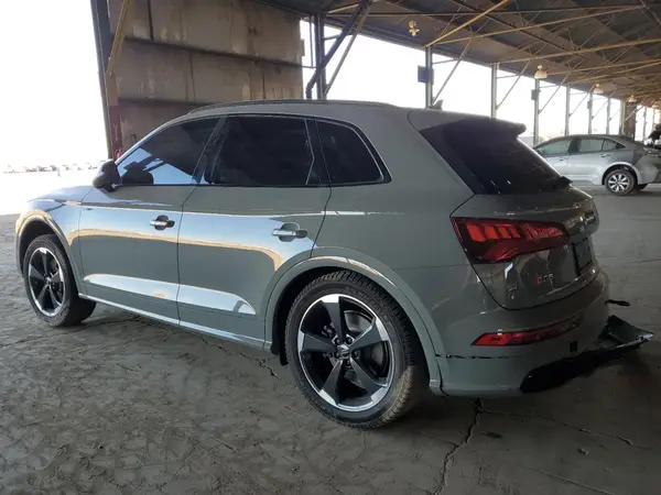 WA1B4AFY1K2087716 2019 AUDI SQ5 - Image 2