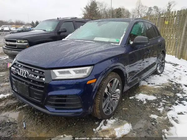 WA1B4AFY1K2095315 2019 AUDI SQ5 - Image 2