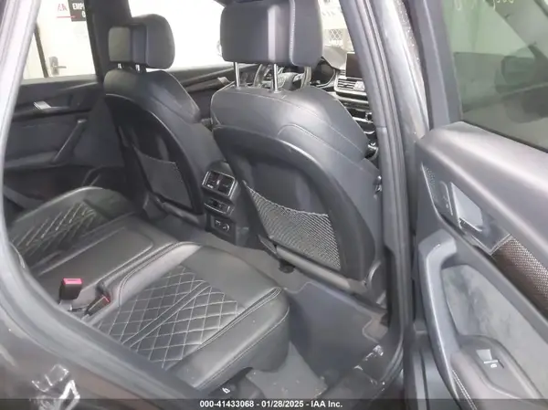WA1B4AFY1K2097033 2019 AUDI SQ5 - Image 8