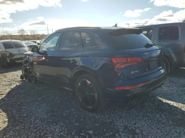 WA1B4AFY1K2139829 2019 AUDI SQ5 - Image 2