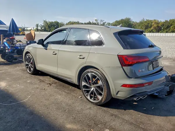 WA1B4AFY1M2010055 2021 AUDI SQ5 - Image 2