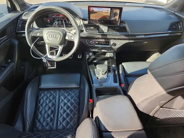 WA1B4AFY1M2027101 2021 AUDI Q5 - Image 8