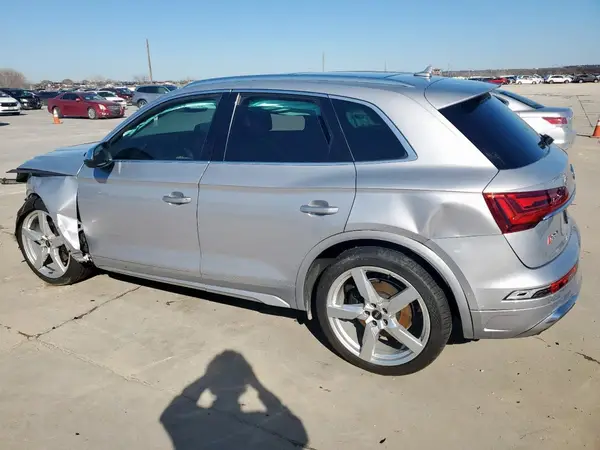 WA1B4AFY1N2138667 2022 AUDI SQ5 - Image 2