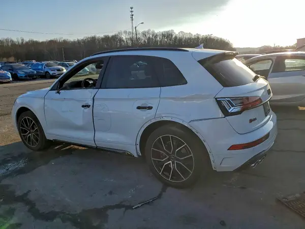 WA1B4AFY1P2034778 2023 AUDI SQ5 - Image 2