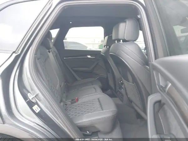 WA1B4AFY1R2040521 2024 AUDI SQ5 - Image 8