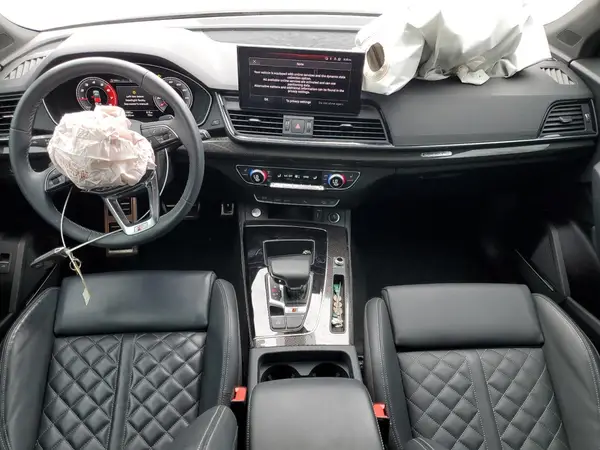 WA1B4AFY1R2044777 2024 AUDI SQ5 - Image 8