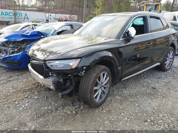 WA1B4AFY1S2023692 2025 AUDI SQ5 - Image 2