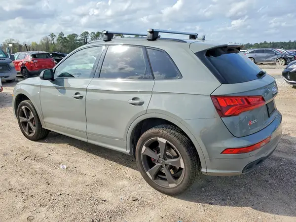 WA1B4AFY2K2004259 2019 AUDI SQ5 - Image 2