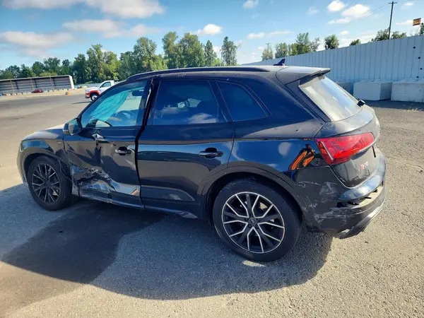 WA1B4AFY2P2177142 2023 AUDI SQ5 - Image 2