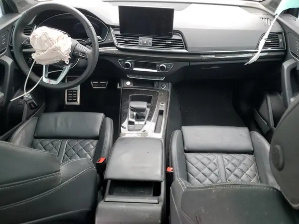 WA1B4AFY2S2023913 2025 AUDI SQ5 - Image 8
