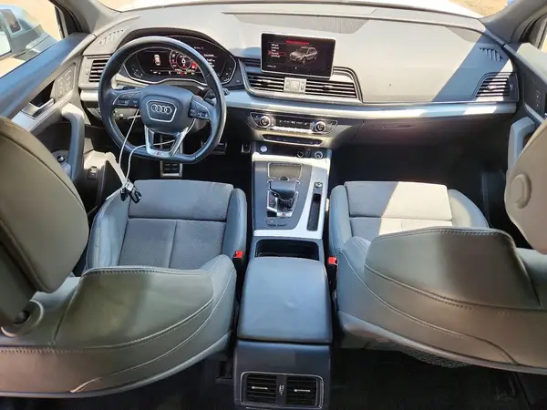 WA1B4AFY3K2026898 2019 AUDI SQ5 - Image 8