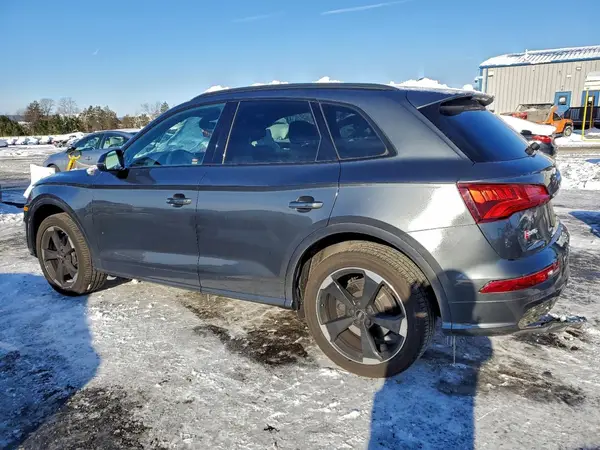 WA1B4AFY3K2027744 2019 AUDI SQ5 - Image 2
